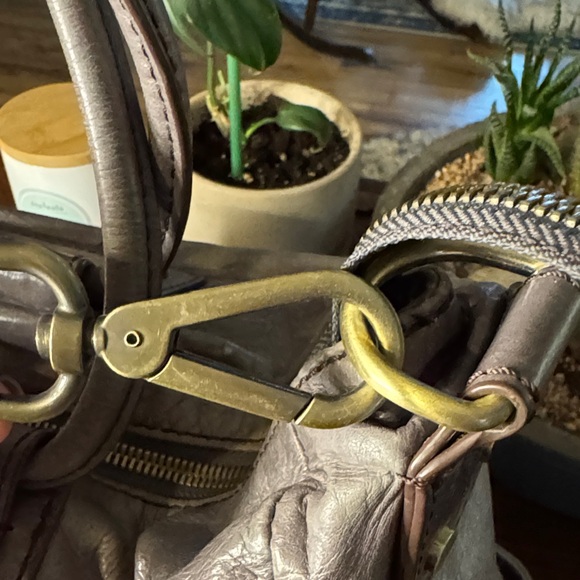 HOBO Large Shelia Gray Crossbody Bag - Picture 4 of 15